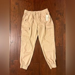 Refuge Women’s Lightweight Cargo Pant - Tan/Canvas - Size XL - NWT
